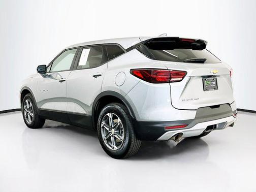 Sterling Gray Metallic 2025 Chevrolet Blazer 2LT