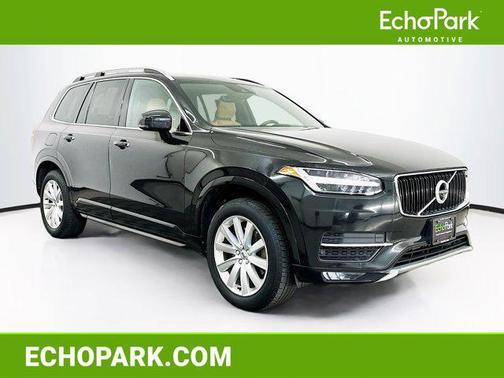 2017 Volvo XC90 T6 Momentum