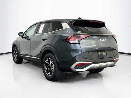 Gravity Gray 2025 Kia Sportage LX