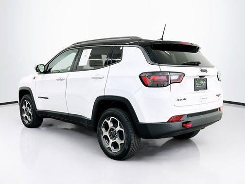 Bright White Clearcoat 2022 Jeep Compass Trailhawk