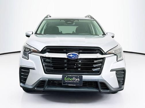 Ice Silver Metallic 2023 Subaru Ascent Premium 7-Passenger