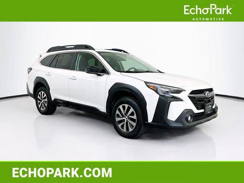 Crystal White Pearl 2025 Subaru Outback Premium