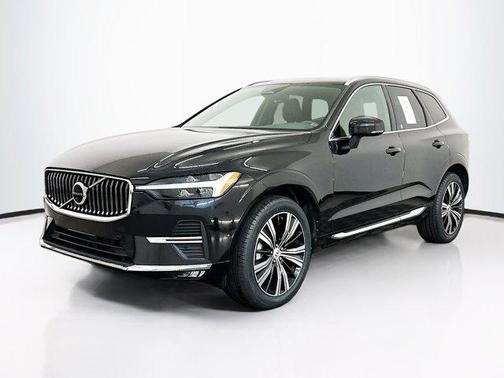 2023 Volvo XC60 B5 Plus Bright Theme