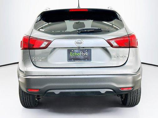 2018 Nissan Rogue Sport SV