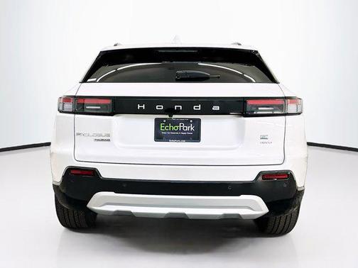 Snowfall Pearl 2025 Honda Prologue Touring