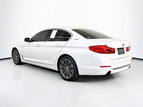 2019 BMW 530e xDrive iPerformance