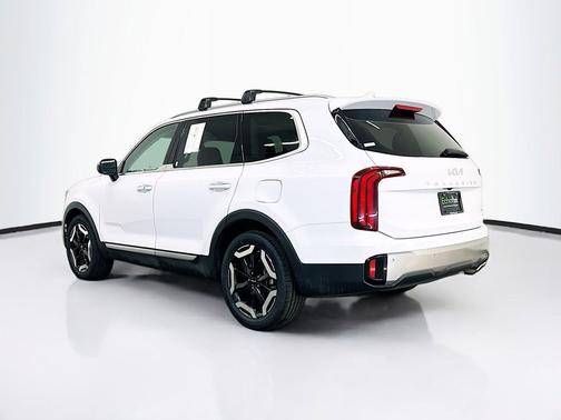 Glacial White Pearl 2025 Kia Telluride S