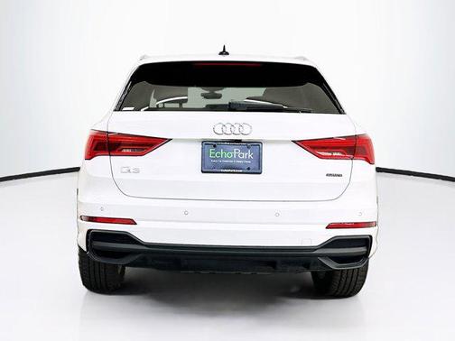 Arkona White 2025 Audi Q3 Premium 45 TFSI S line quattro Tiptronic