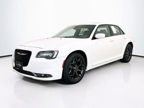 Bright White Clearcoat 2020 Chrysler 300 S