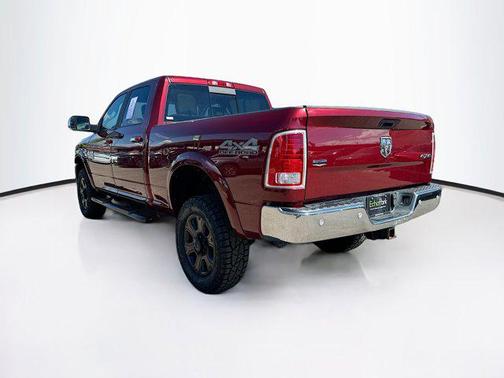 2018 RAM 2500 Laramie Crew Cab 4x4 6'4' Box
