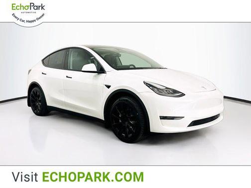 2022 Tesla Model Y Long Range Dual Motor All-Wheel Drive