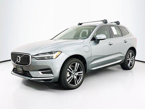2021 Volvo XC60 Recharge Plug-In Hybrid T8 Inscription Expression