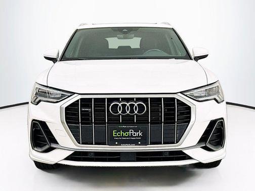 2023 Audi Q3 Premium 45 TFSI S line quattro Tiptronic