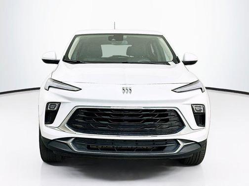 Summit White 2025 Buick Encore GX Preferred