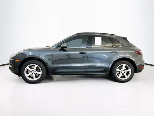2017 Porsche Macan AWD