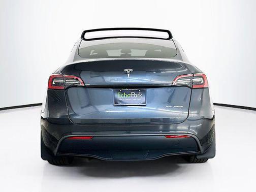 2024 Tesla Model Y Long Range Dual Motor All-Wheel Drive