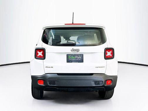 Alpine White 2016 Jeep Renegade Sport