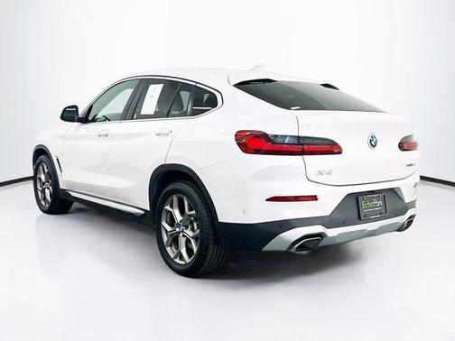 2024 BMW X4 xDrive30i
