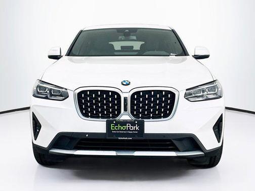 2024 BMW X4 xDrive30i