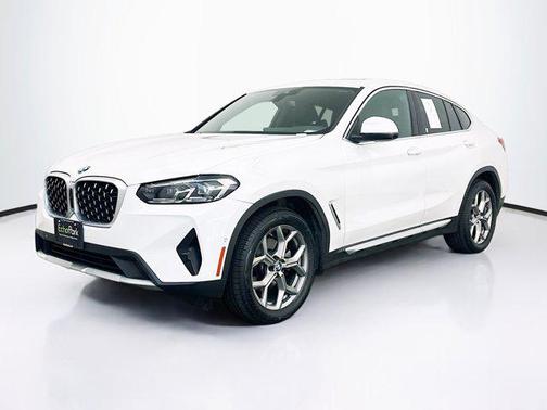 2024 BMW X4 xDrive30i