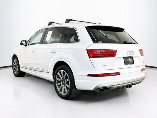 Glacier White Metallic 2018 Audi Q7 3.0T Prestige