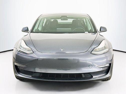 2019 Tesla Model 3 Standard Range