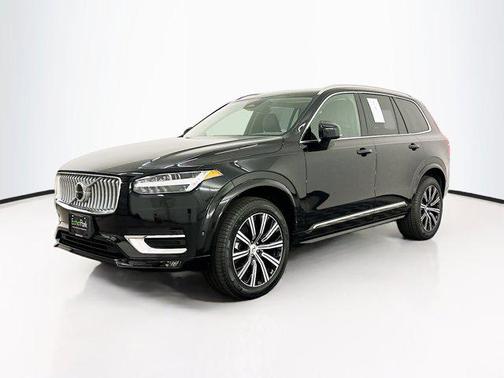 2025 Volvo XC90 B6 Plus 7-Seater