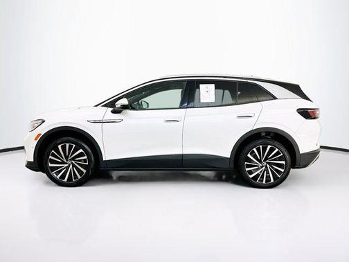 Deep Black Pearl 2023 Volkswagen ID.4 Pro S Plus