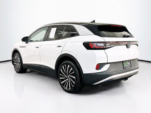 Deep Black Pearl 2023 Volkswagen ID.4 Pro S Plus