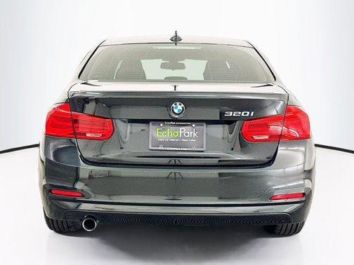 2017 BMW 320 i