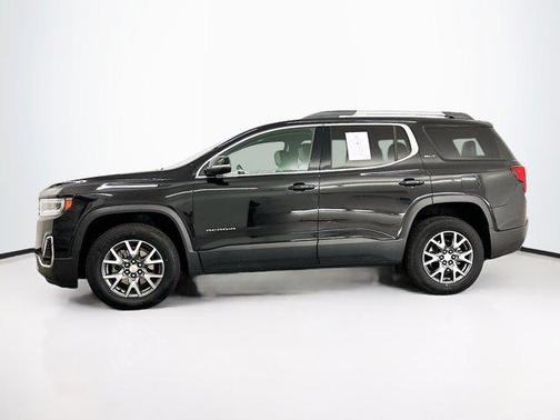 2023 GMC Acadia AWD SLT
