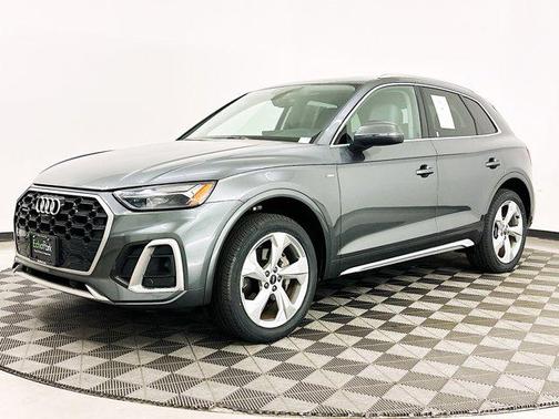 2022 Audi Q5 45 S line Premium Plus