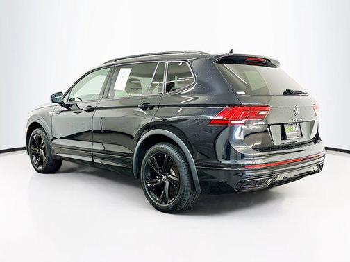 2024 Volkswagen Tiguan 2.0T SE R-Line Black 4MOTION
