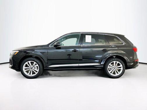 2025 Audi Q7 45 Premium
