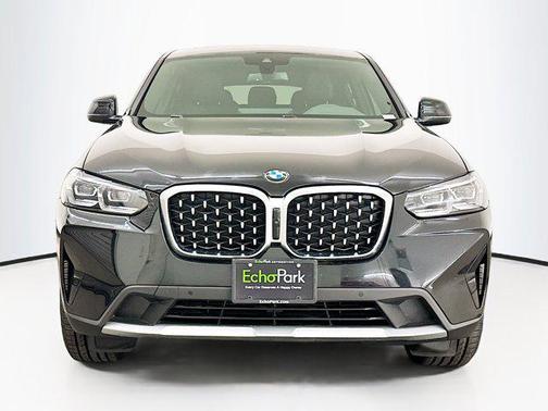 2024 BMW X4 xDrive30i