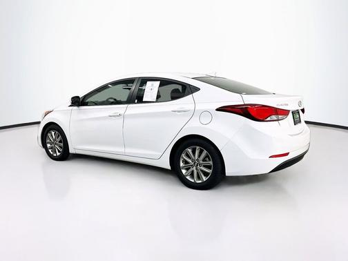 Pearl White 2014 Hyundai ELANTRA SE