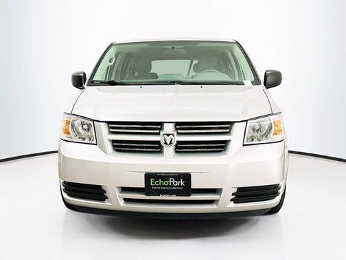 2010 Dodge Grand Caravan SE