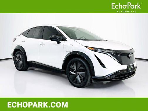 Everest White Pearl Tricoat 2024 Nissan ARIYA EVOLVE+