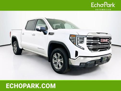 Summit White 2025 GMC Sierra 1500 SLT