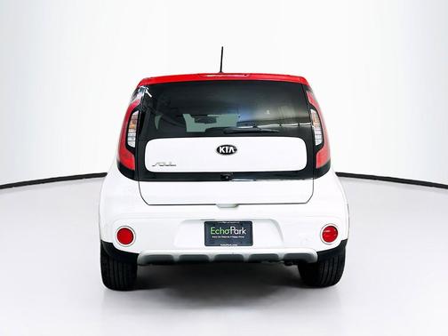 White w/Red Roof 2017 Kia Soul +