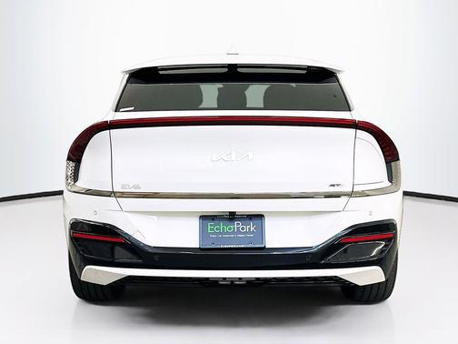 Snow White Pearl 2024 Kia EV6 GT-Line