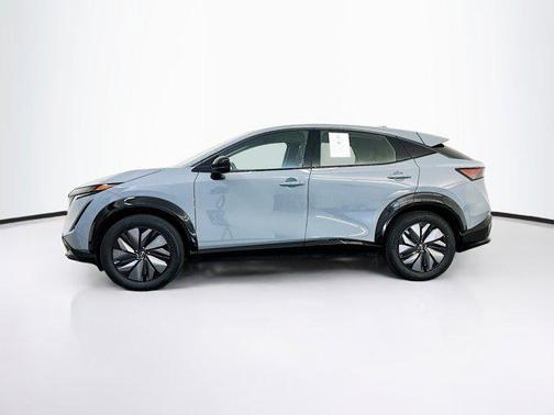 Boulder Gray Pearl 2024 Nissan ARIYA ENGAGE