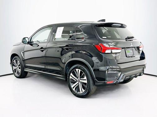 2025 Mitsubishi Outlander Sport SE