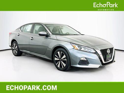 Gun Metallic 2022 Nissan Altima 2.5 SV