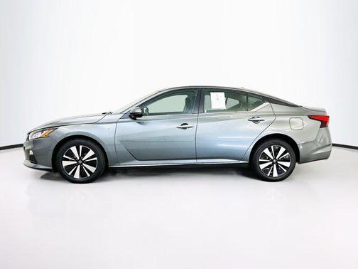 Gun Metallic 2022 Nissan Altima 2.5 SV