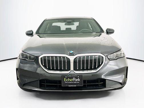 2024 BMW 530 i xDrive