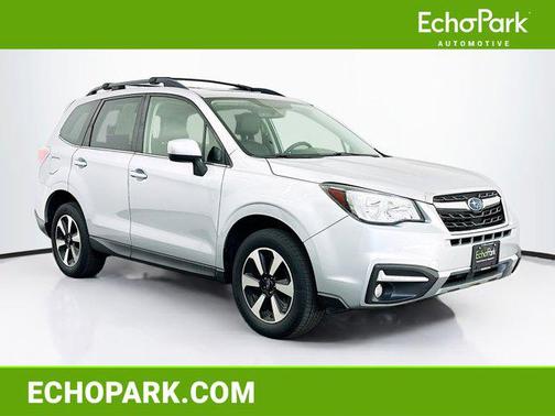 Ice Silver Metallic 2017 Subaru Forester 2.5i Limited