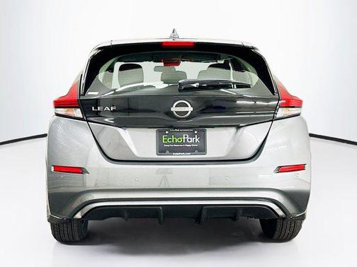 2025 Nissan Leaf S