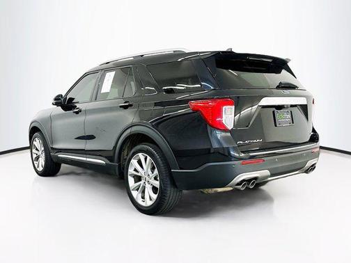 2022 Ford Explorer Platinum