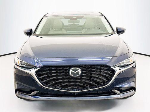 2023 Mazda Mazda3 FWD w/Preferred Package